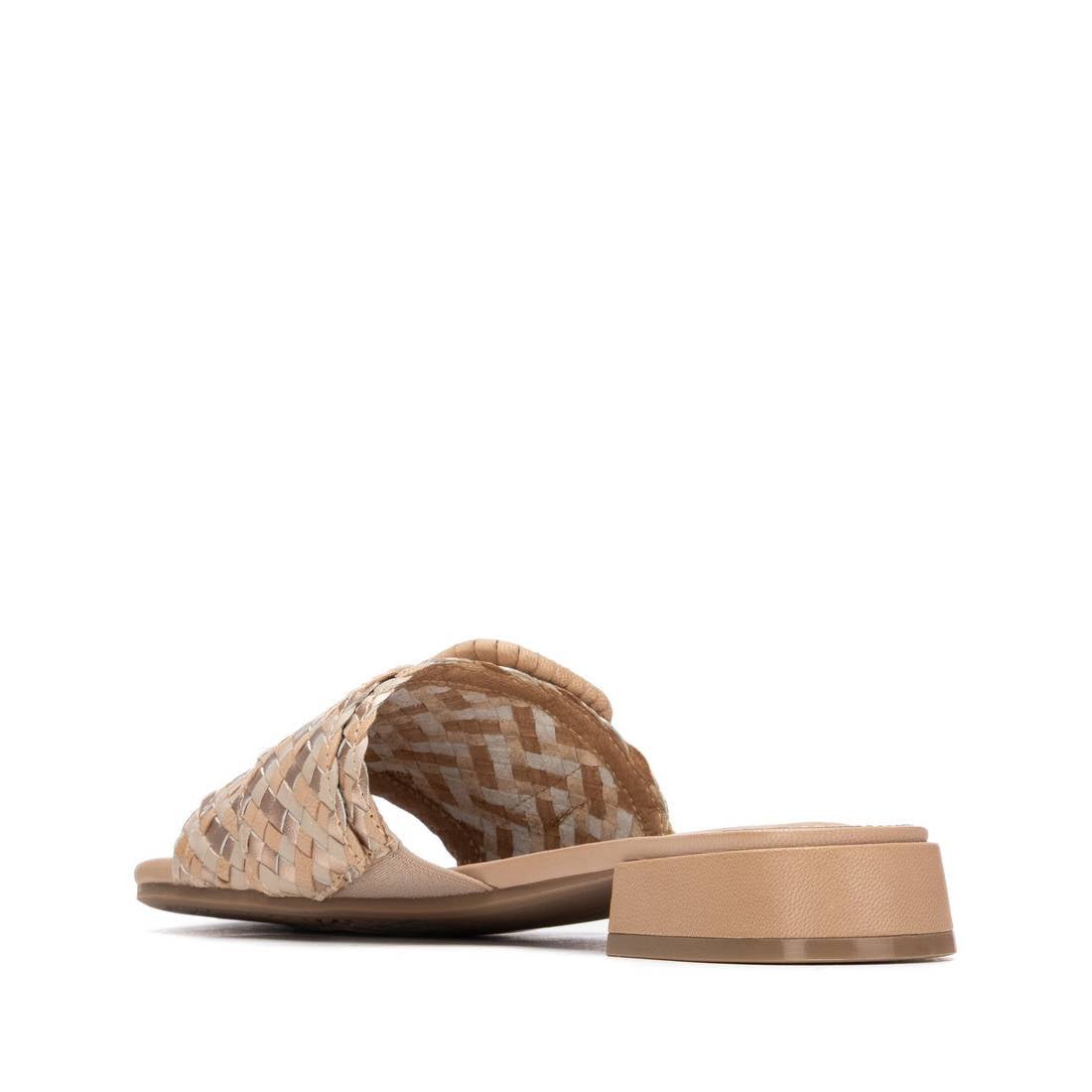 Chinelo Pele Trançada Carmela — Conforto e Estilo Feminino - Roma Pell