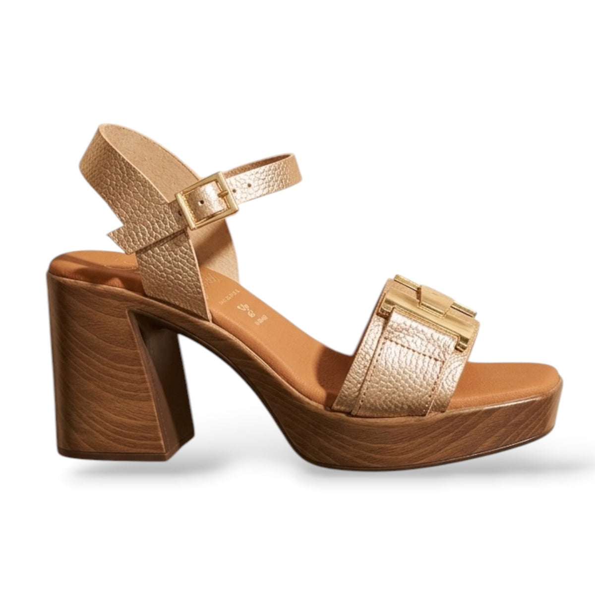Sandália plataforma Oh My Sandals 5931 champanhe — salto bloco madeira e pele metalizada | Roma Pell