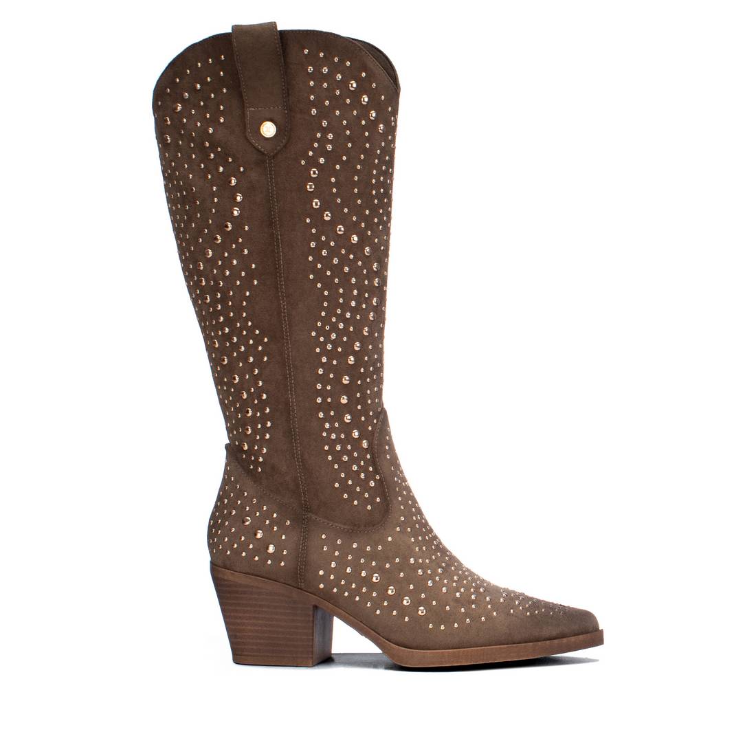 Bota texana XTi taupe em antelina com tachas metálicas, vista lateral