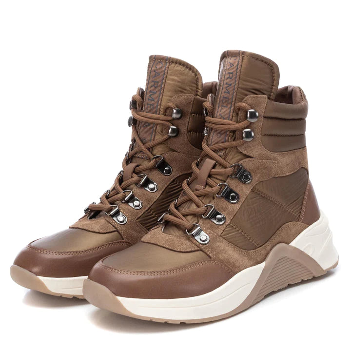 Bota Desportiva Feminina Carmela 160293