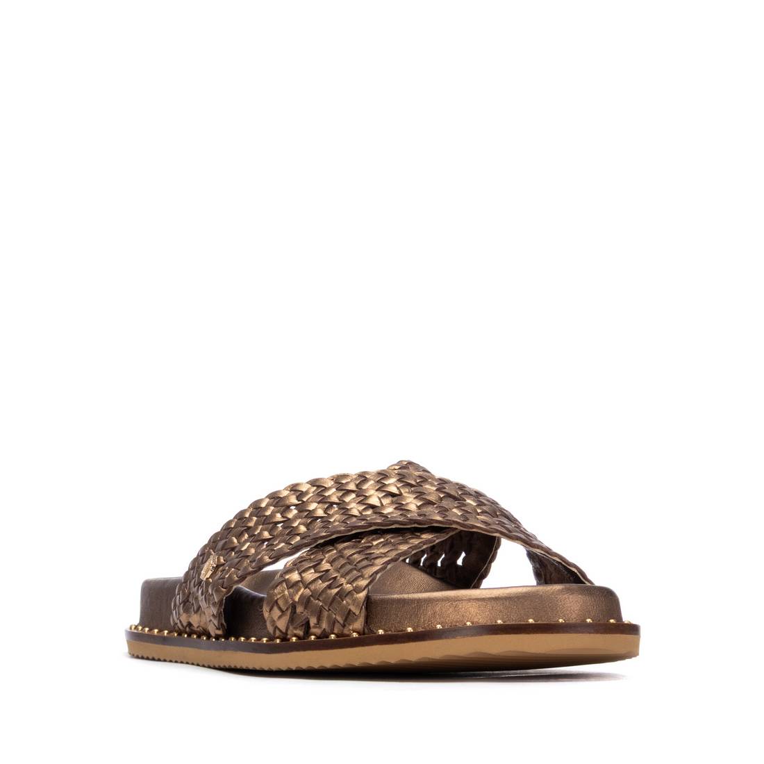 Detalhe-palmilha-acolchoada-pele-sandalia-carmela-conforto-premium