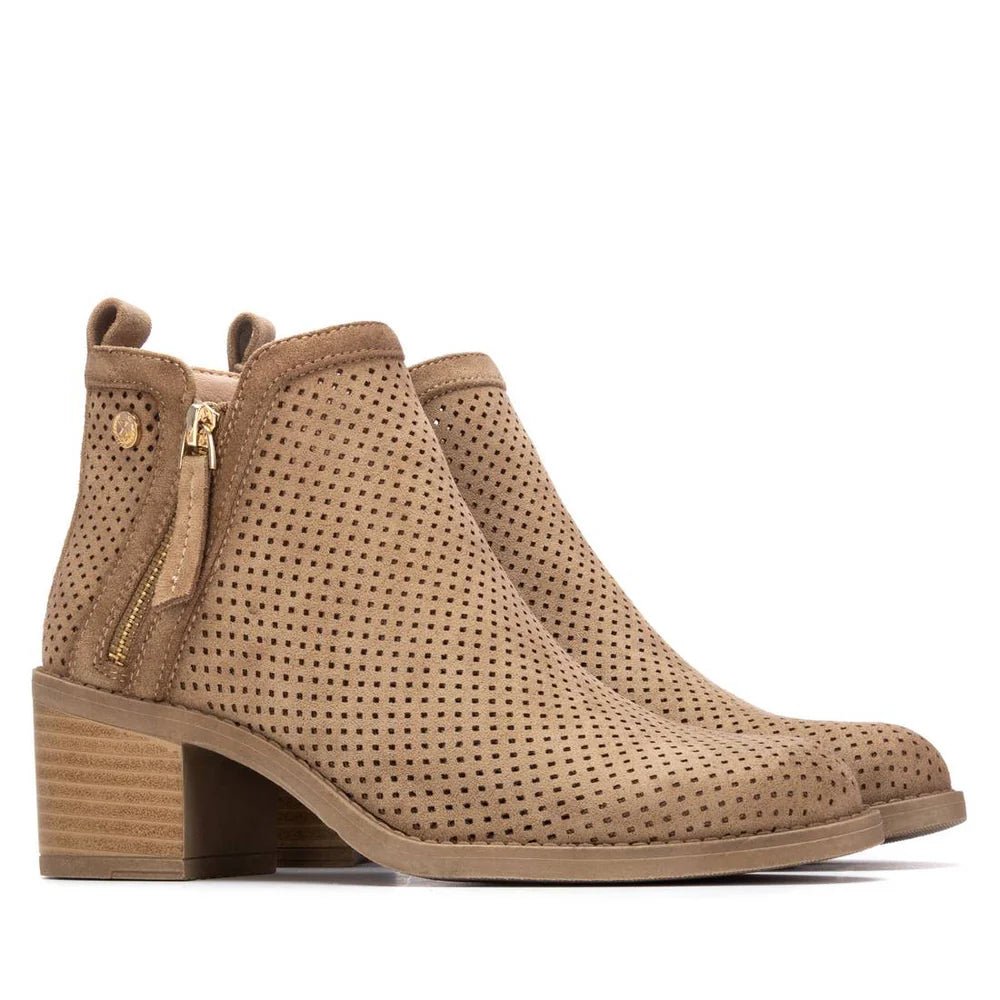 Botas de cano curto femininas Xti 14503503 - Roma Pell