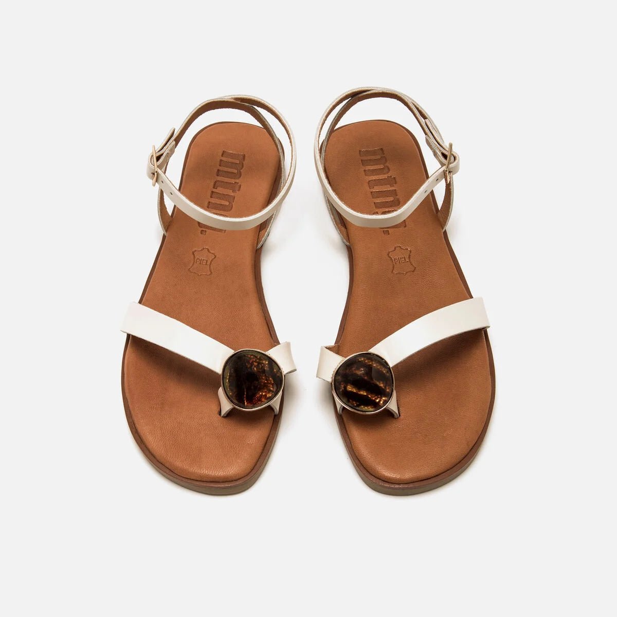 Sandália Rasteira Alysa Mustang – Conforto e Elegância - Roma Pell