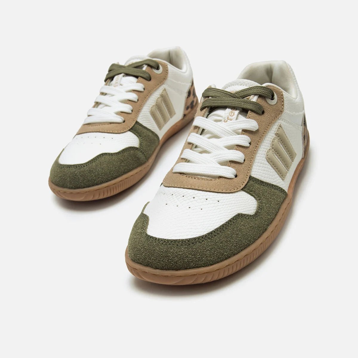 Sapatilhas Mustang Femininas Free Aria Kaki e Bege | 60840 - Roma Pell